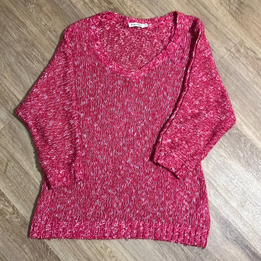 🟣🟣Revolution knitted sweater. Size small